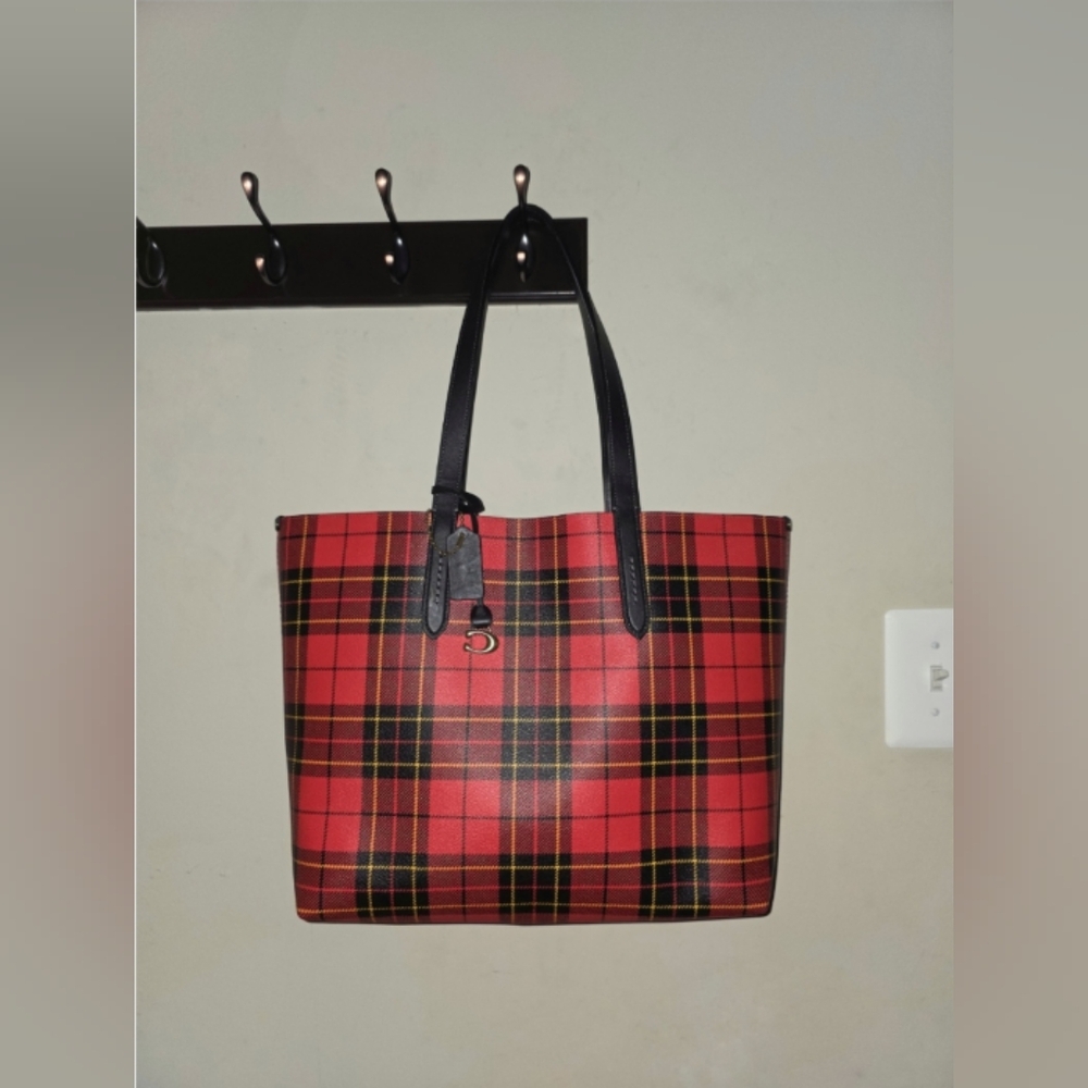 Plaid Print Highline Tote with C dangle